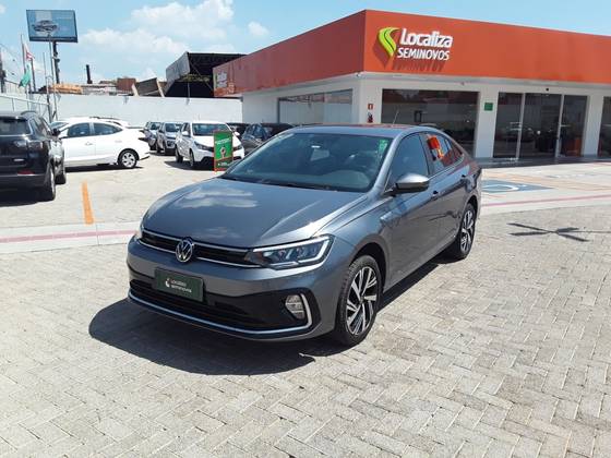 VOLKSWAGEN VIRTUS 1.0 200 TSI HIGHLINE AUTOMÁTICO